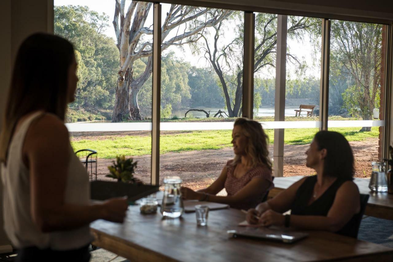 Cadell On The Murray Motel Моама Экстерьер фото